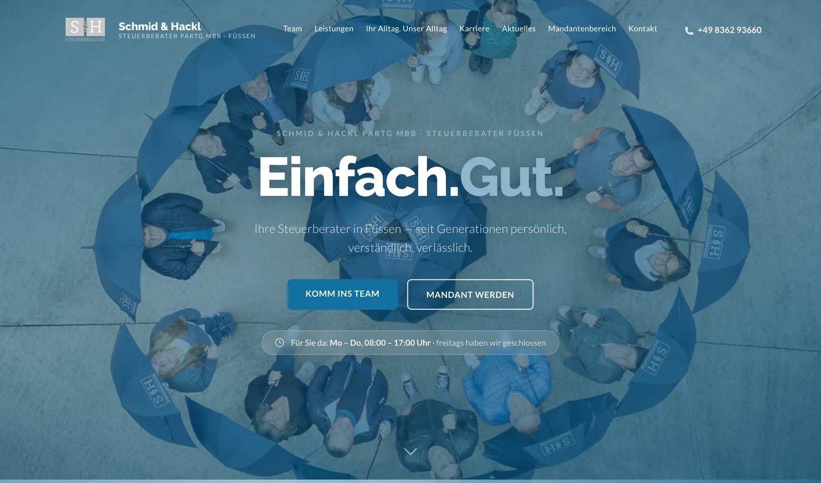 Schmid & Hackl Steuerberater auf dem Laptop
